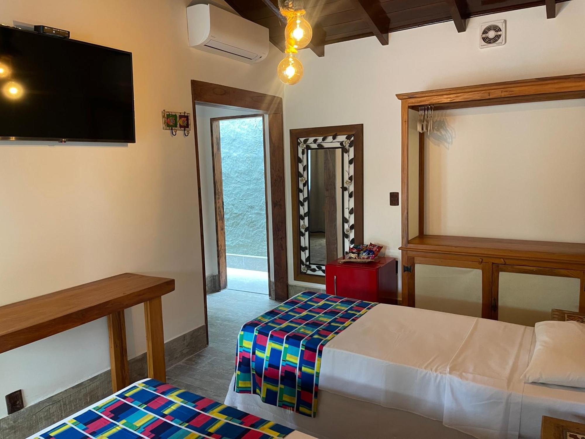 Hotel Village Enseada Ubatuba Ngoại thất bức ảnh